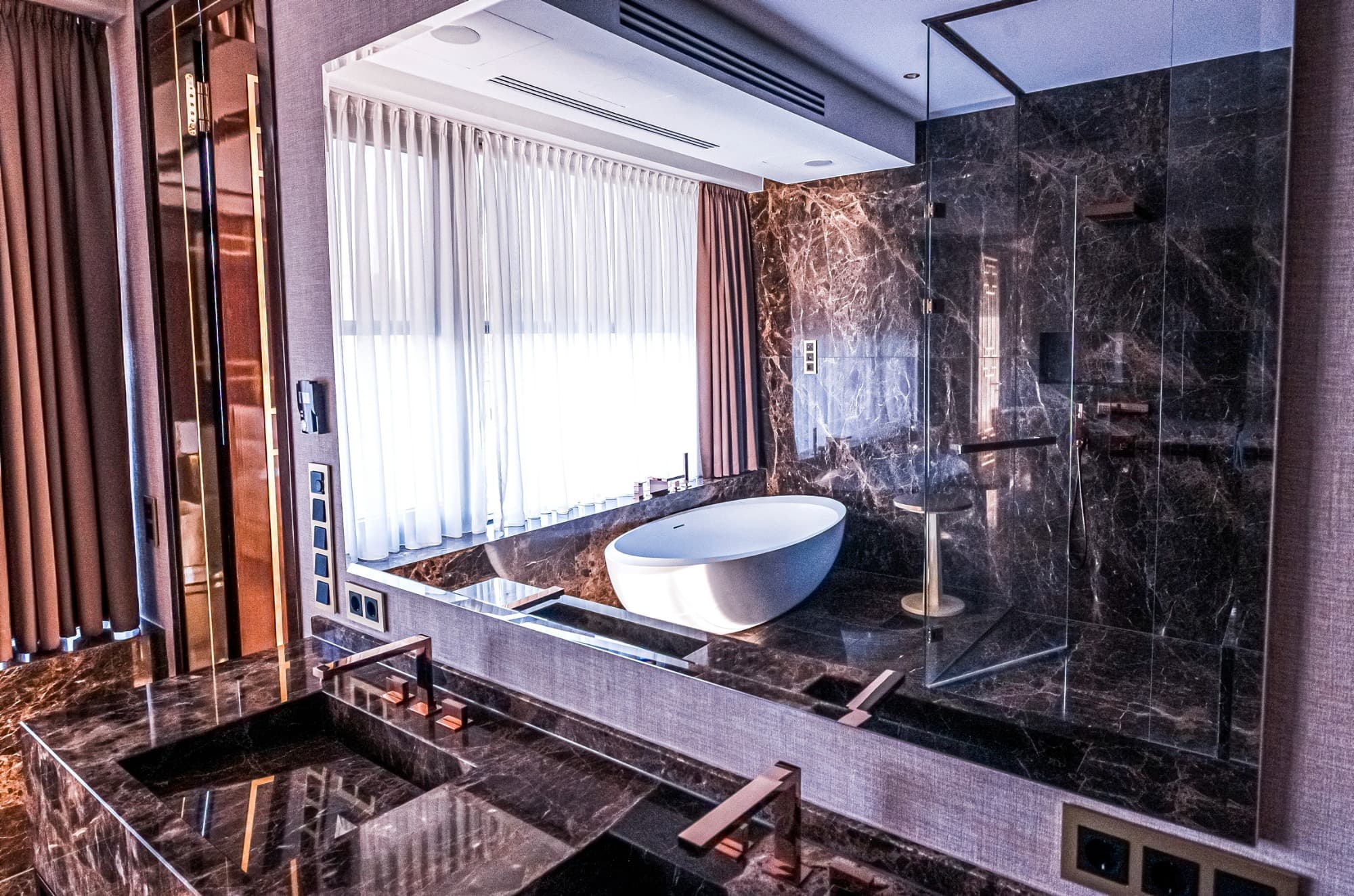 London Suite